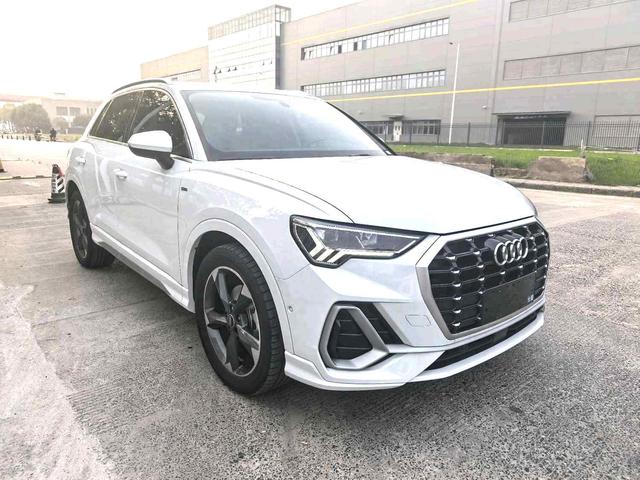 Audi Audi Q3