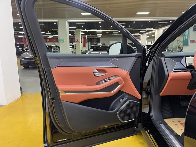 BYD Tang L DM