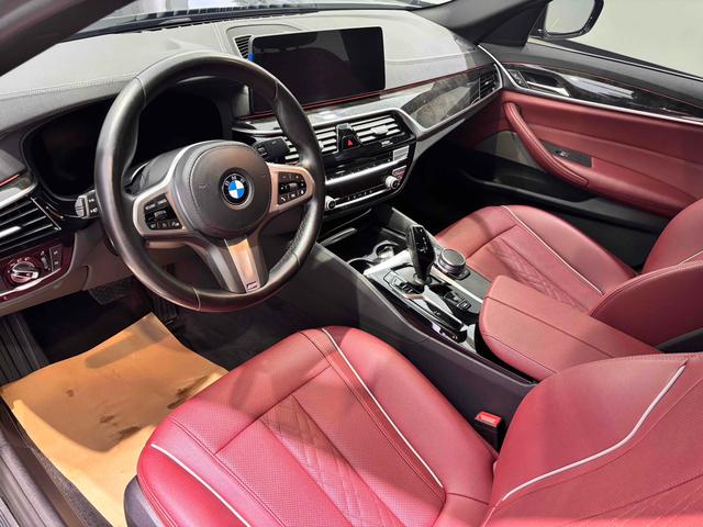 BMW BMW 5-Series
