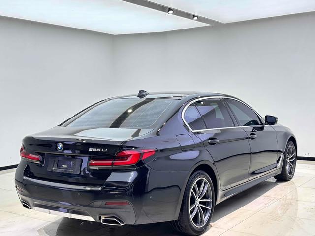 BMW BMW 5-Series