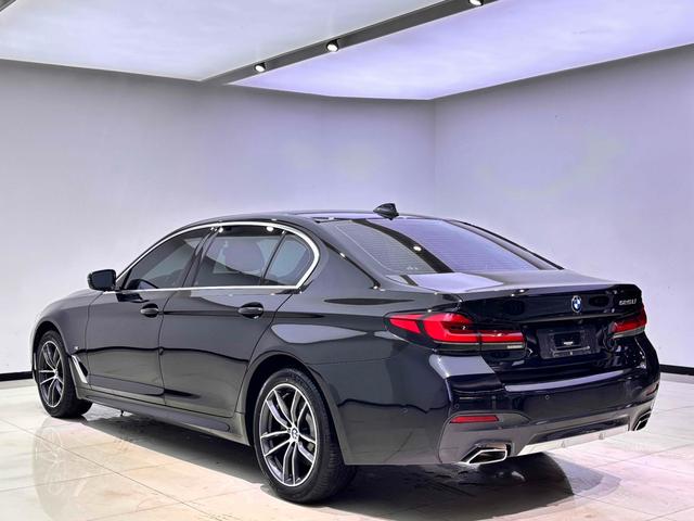 BMW BMW 5-Series