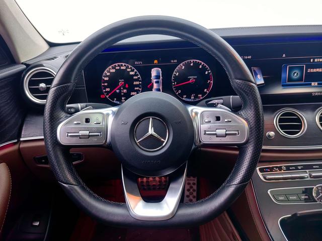 Mercedes-Benz Mercedes-Benz E-Class