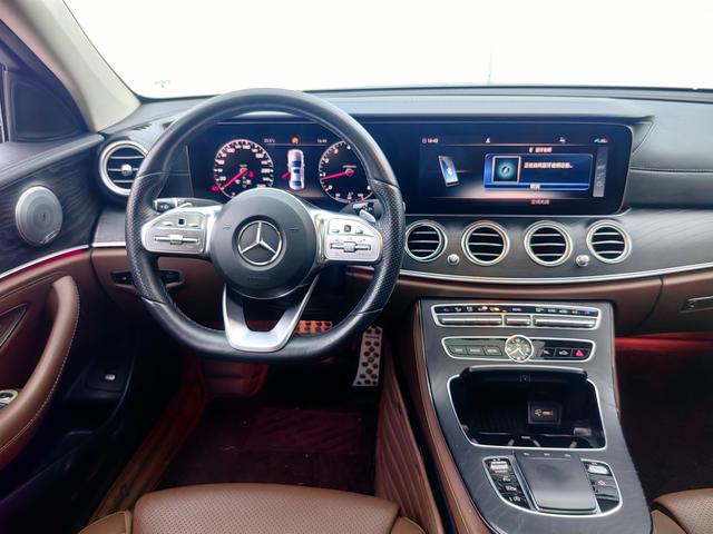 Mercedes-Benz Mercedes-Benz E-Class