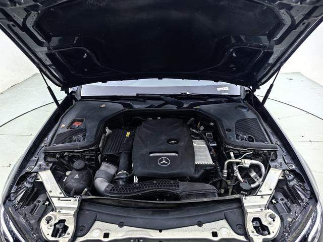 Mercedes-Benz Mercedes-Benz E-Class