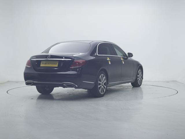 Mercedes-Benz Mercedes-Benz E-Class