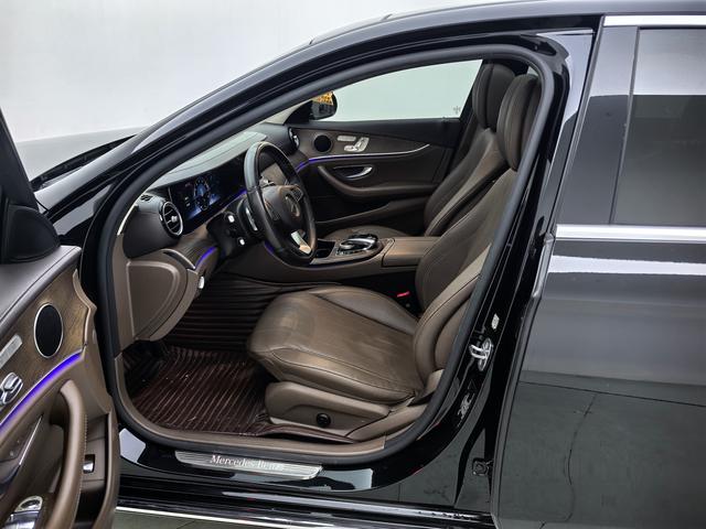 Mercedes-Benz Mercedes-Benz E-Class