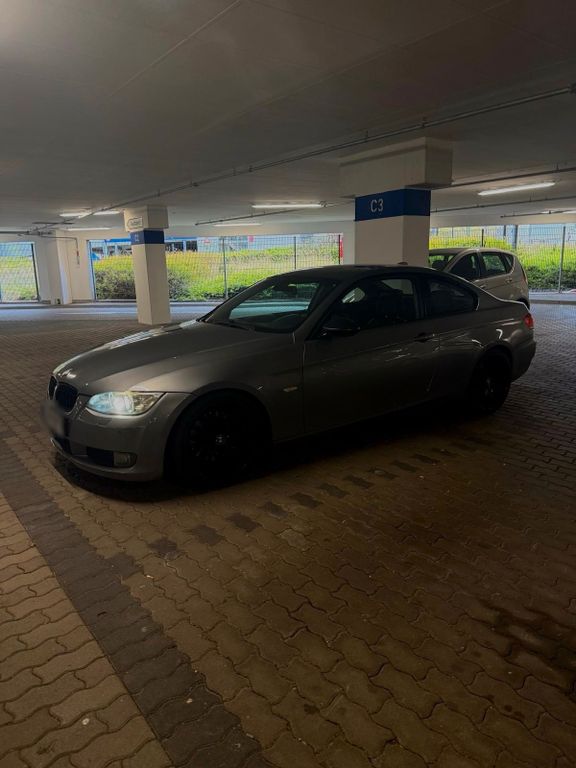 BMW 325