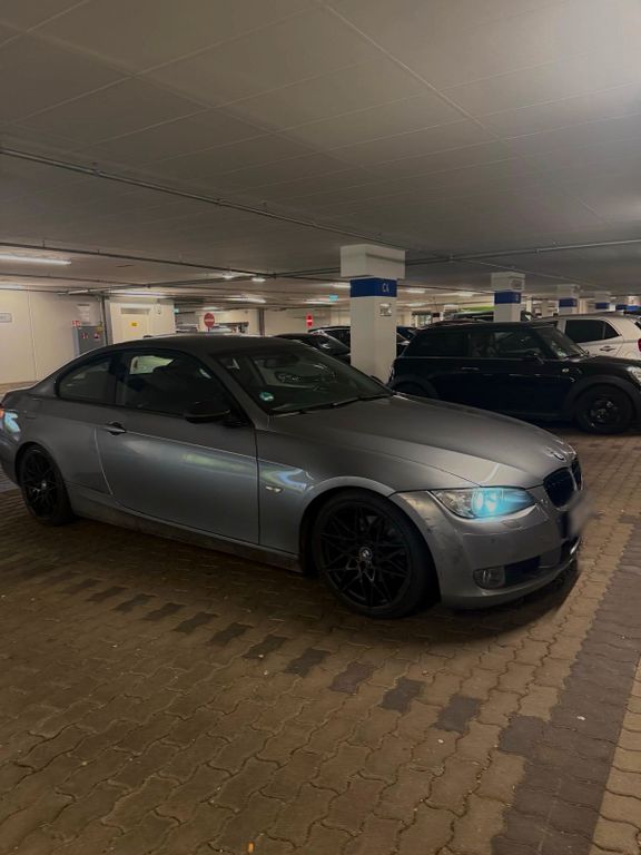 BMW 325