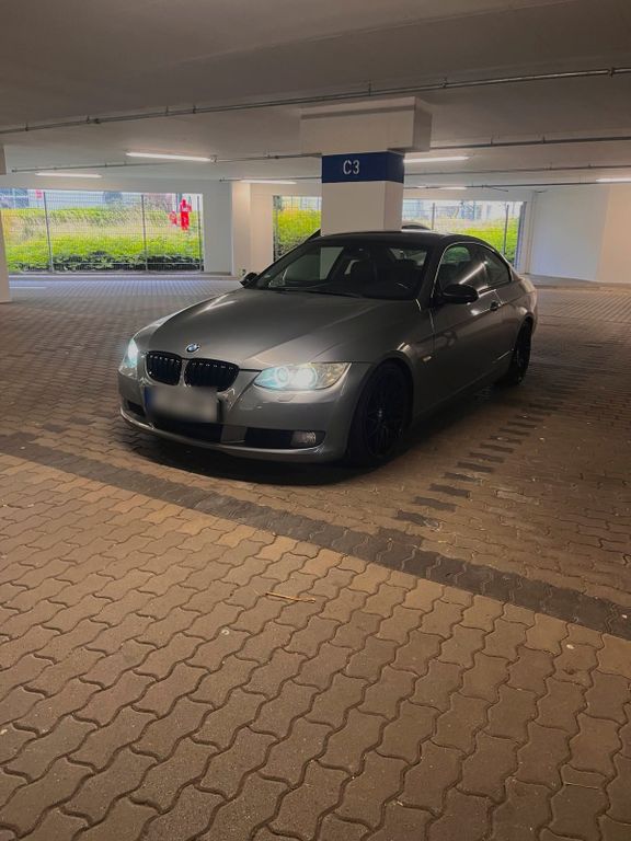 BMW 325