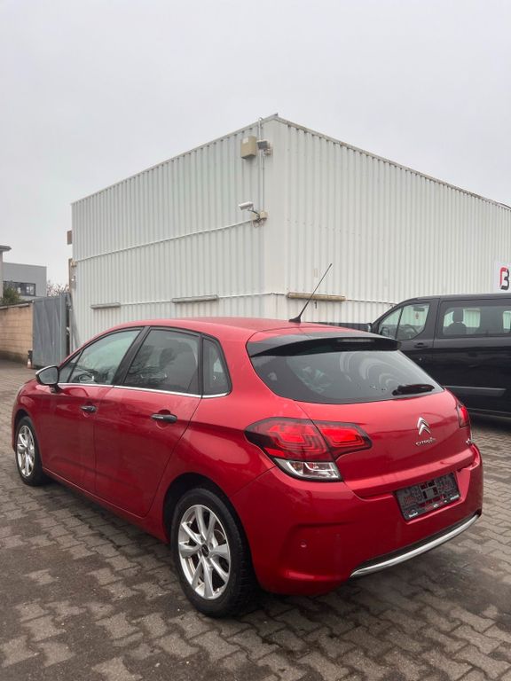 Citroën C4