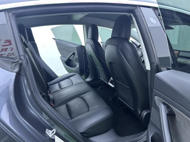 Tesla Model 3 (Import)