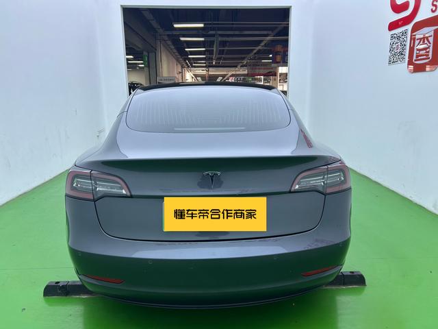 Tesla Model 3 (Import)