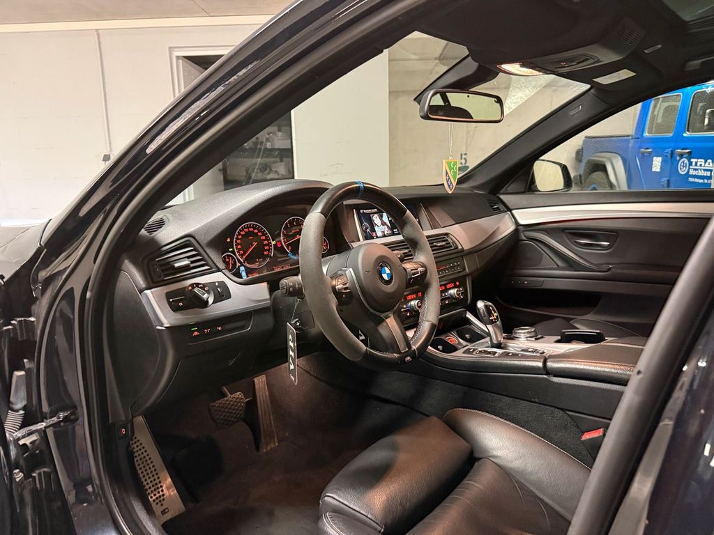 BMW 535