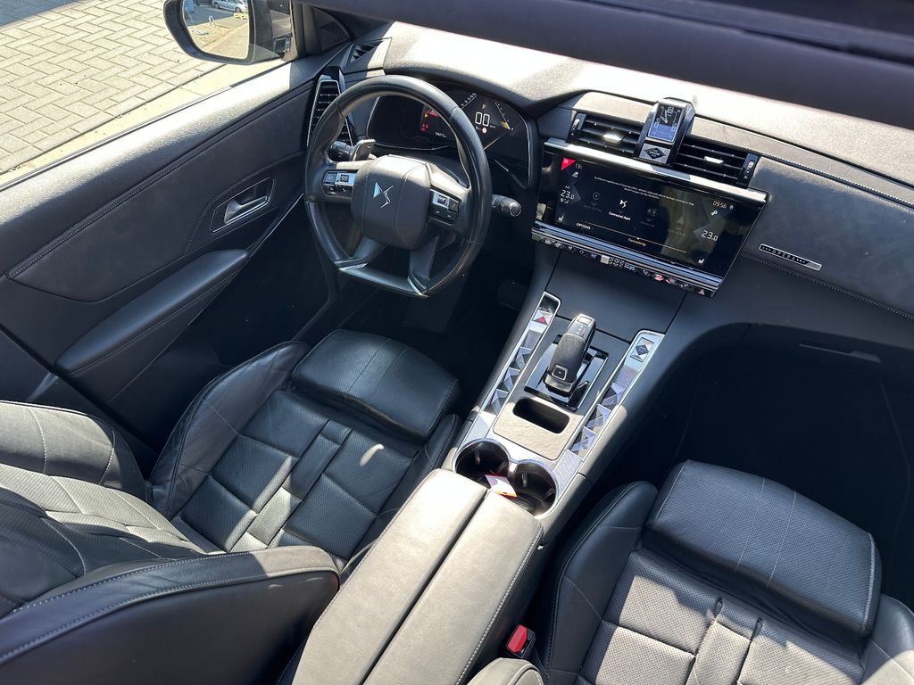 DS Automobiles DS7 (Crossback)