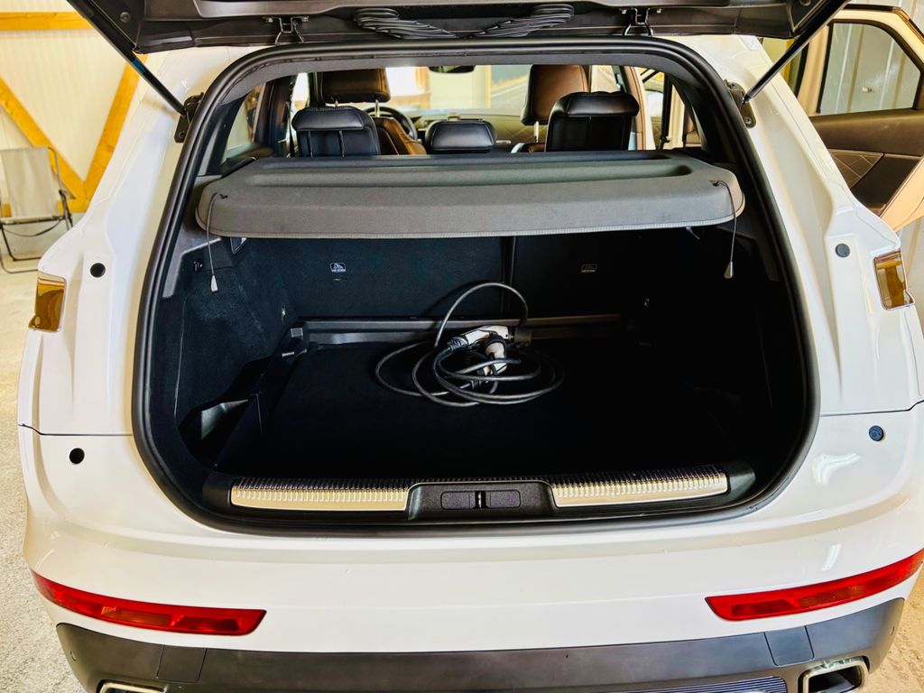DS Automobiles DS7 (Crossback)
