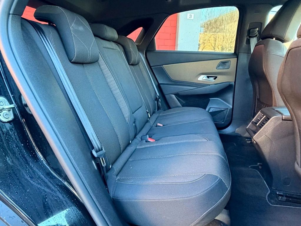 DS Automobiles DS7 (Crossback)