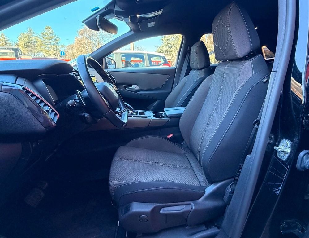 DS Automobiles DS7 (Crossback)