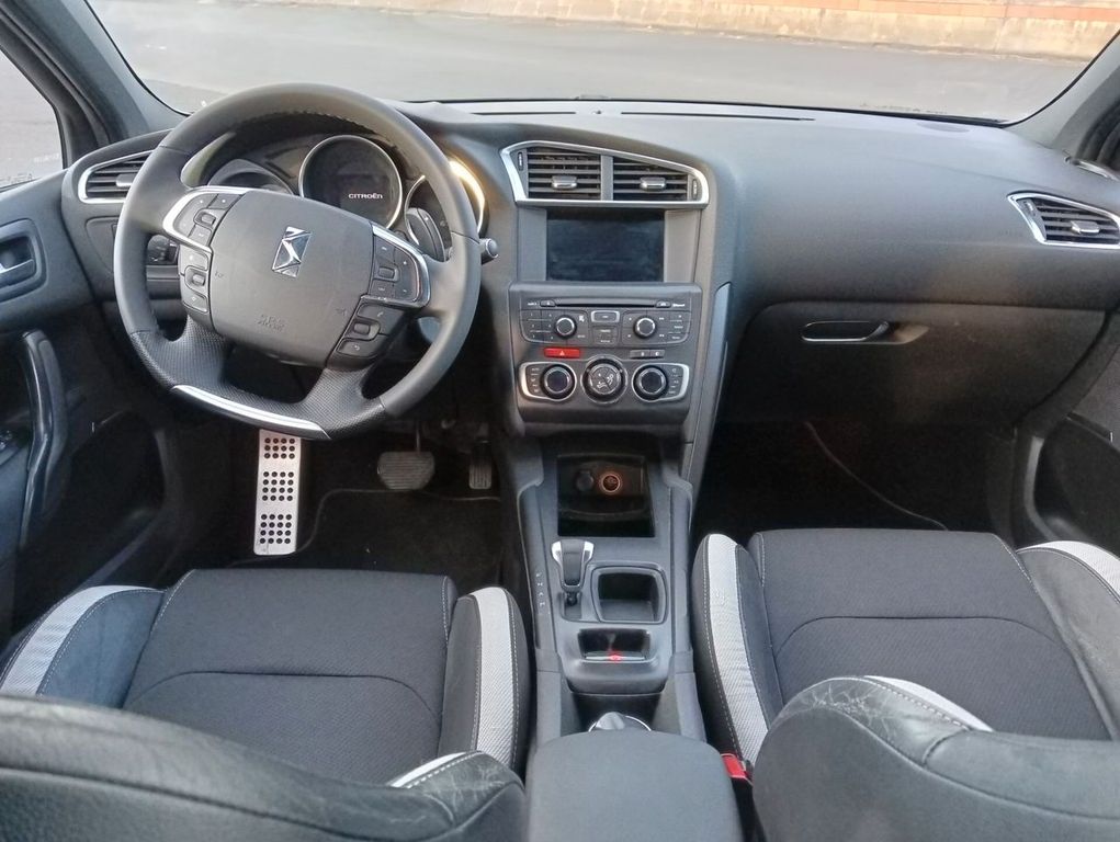 DS Automobiles DS4