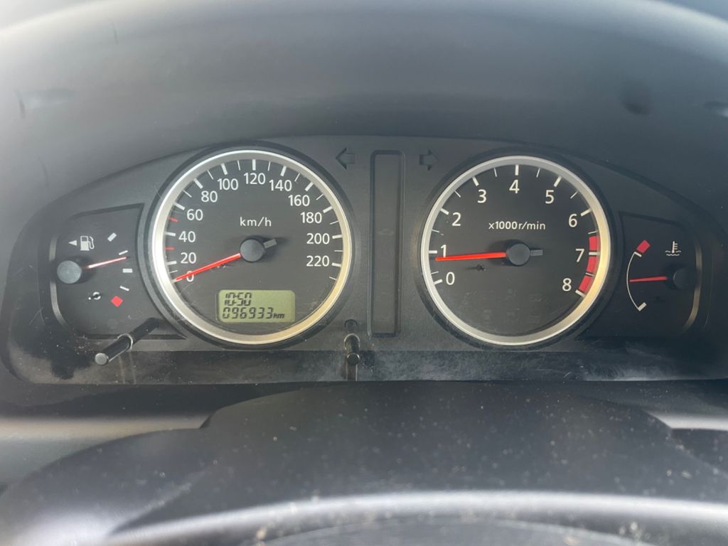Nissan Almera