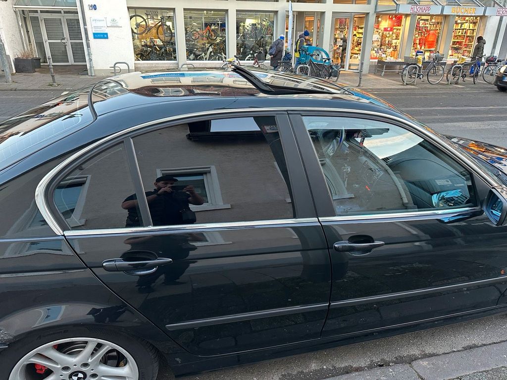BMW 325