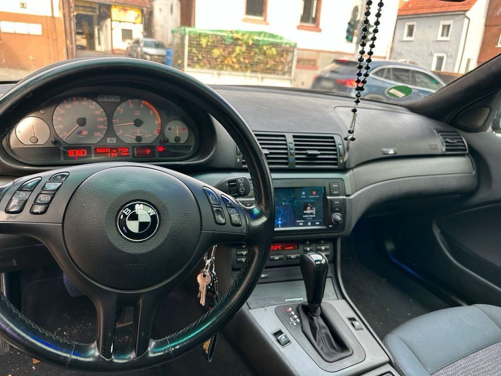 BMW 325
