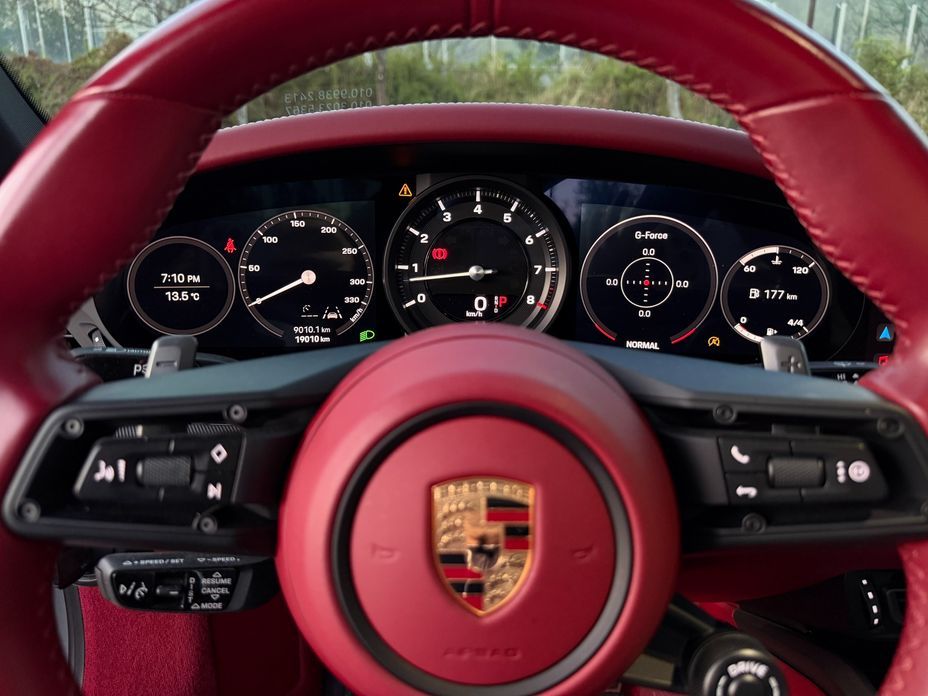 Porsche 911
