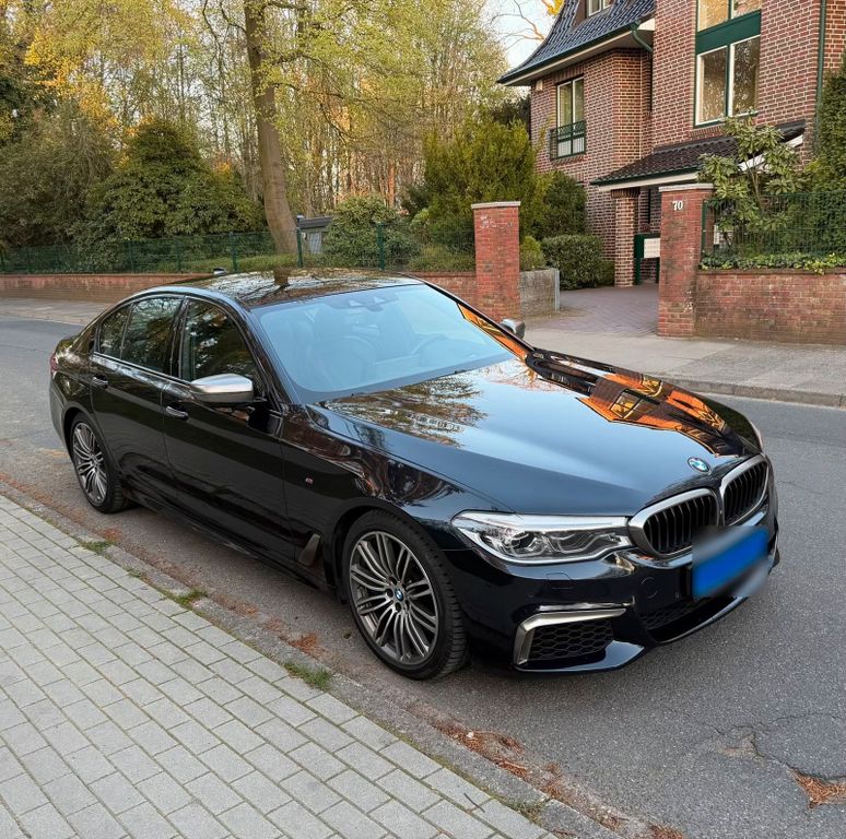 BMW M550