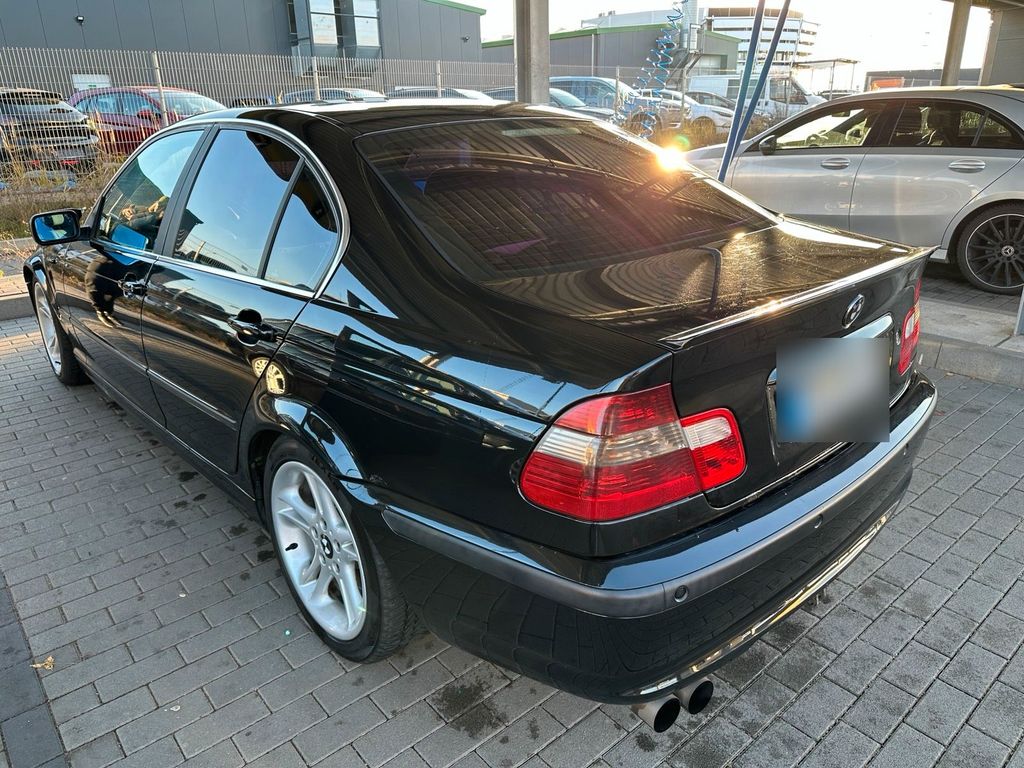 BMW 325