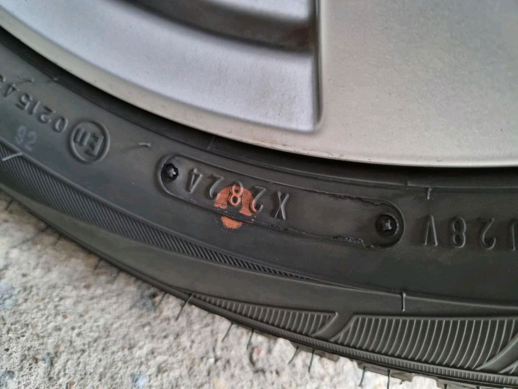 Nissan Pixo
