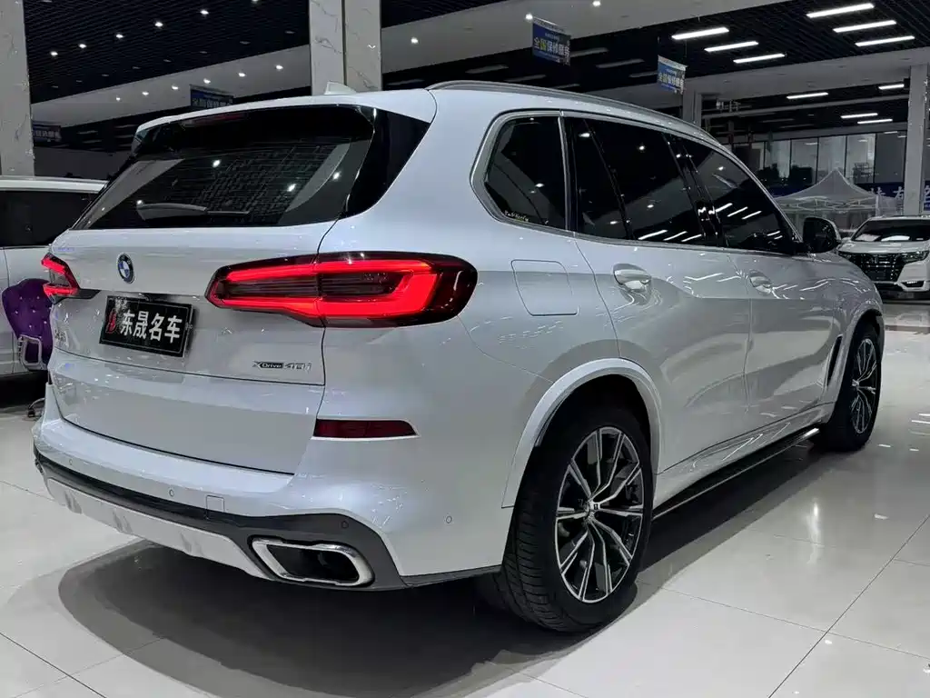 BMW X5 (Import)