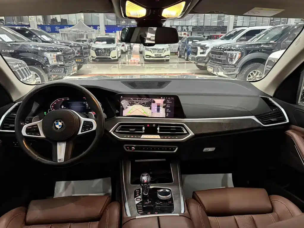 BMW X5 (Import)
