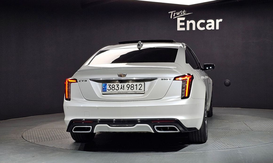 Cadillac CT5