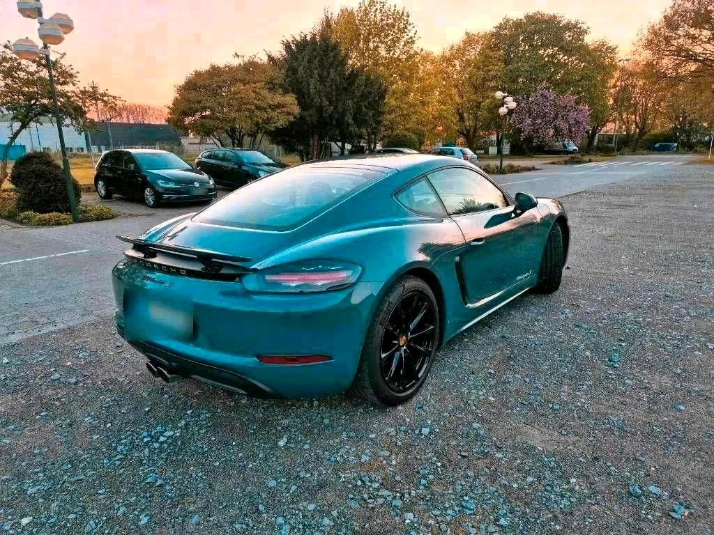 Porsche Cayman