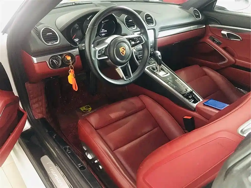 Porsche 718