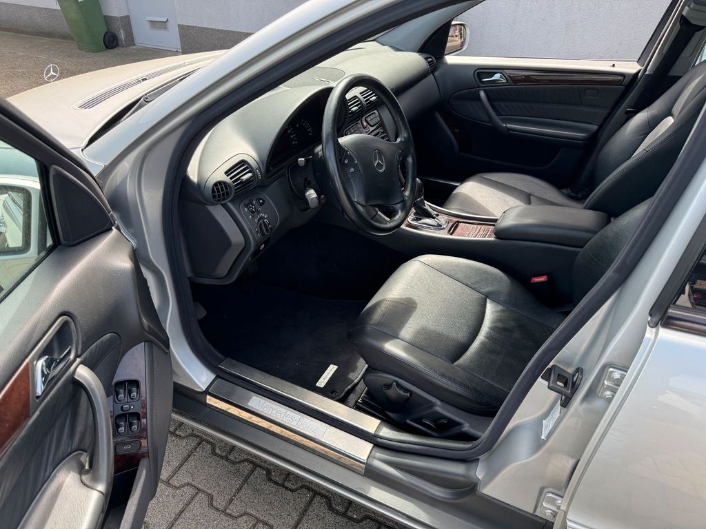 Mercedes-Benz C 200