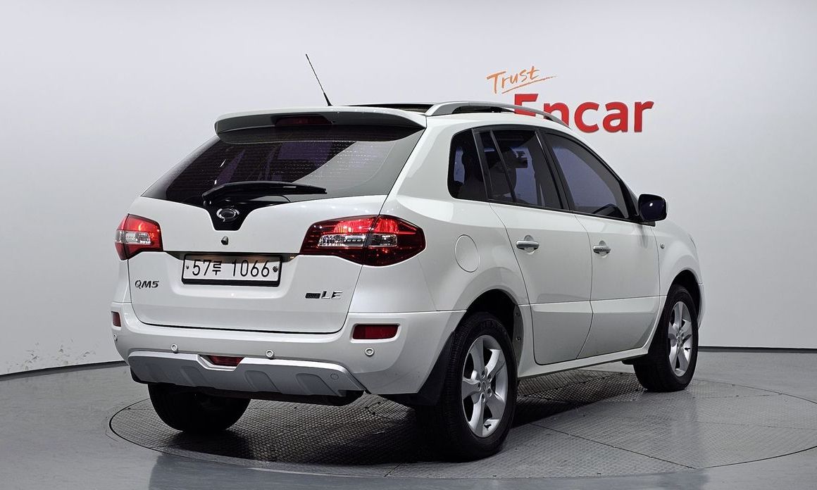 Renault QM5