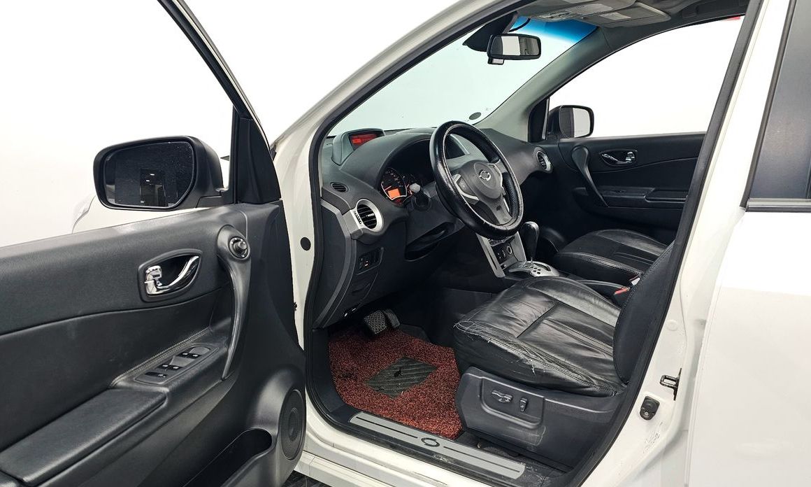 Renault QM5
