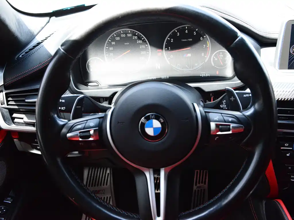 BMW X6 M
