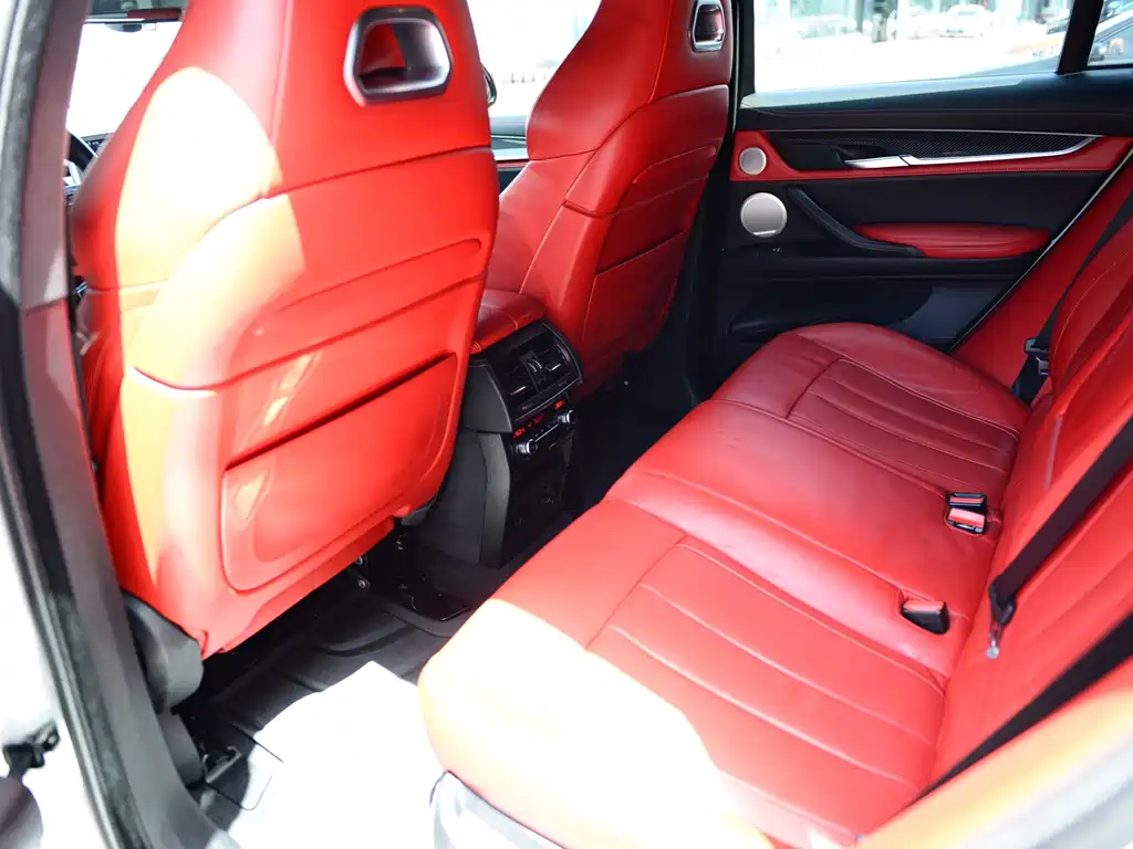 BMW X6 M