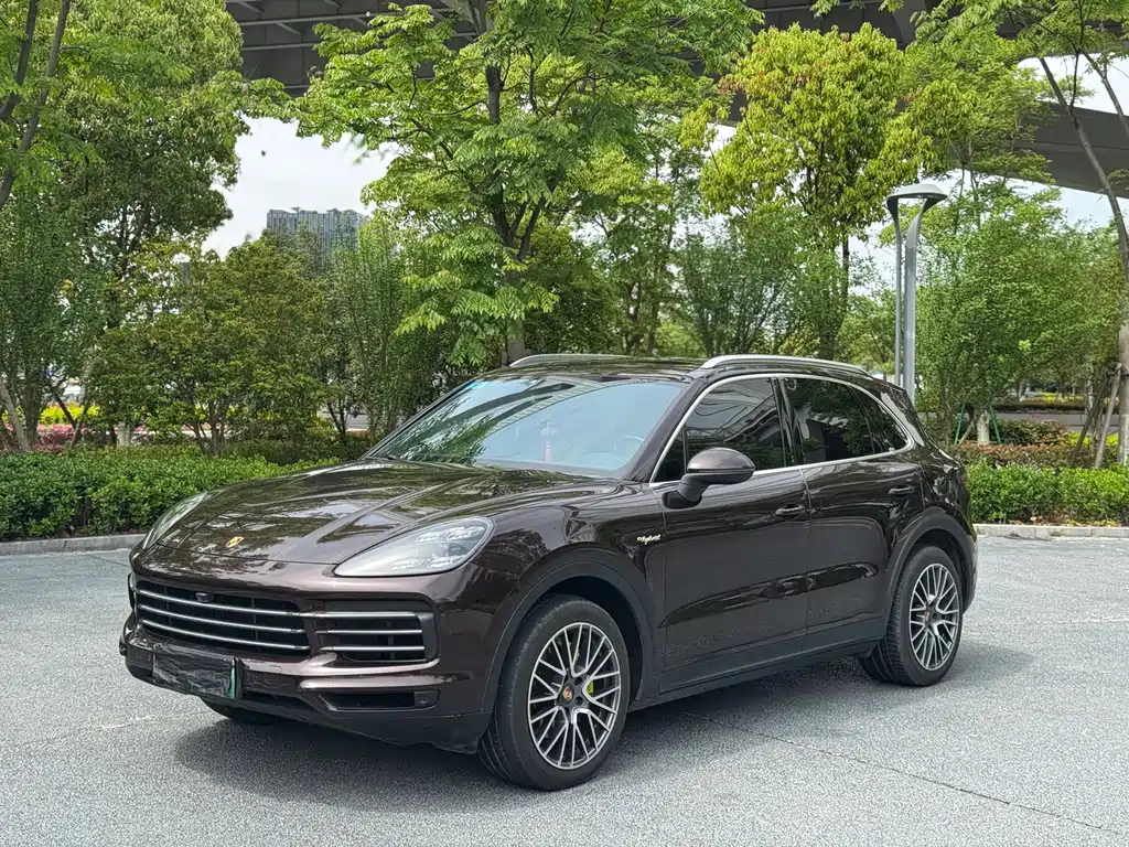 Porsche Cayenne Hybrid