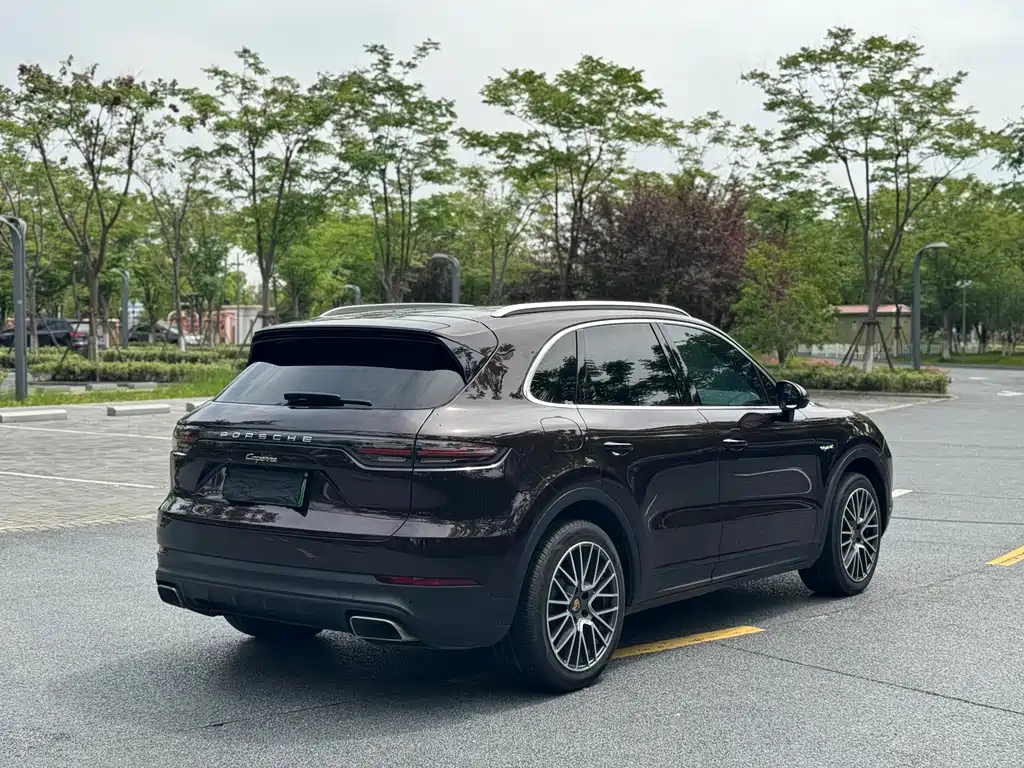 Porsche Cayenne Hybrid