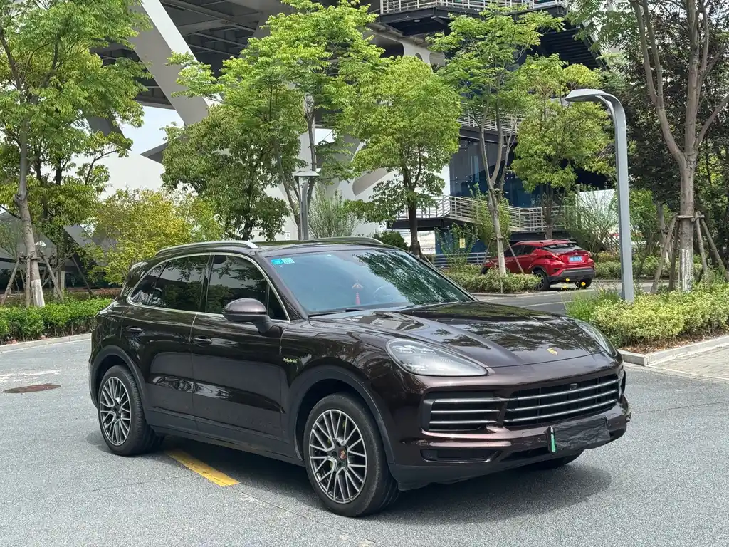 Porsche Cayenne Hybrid