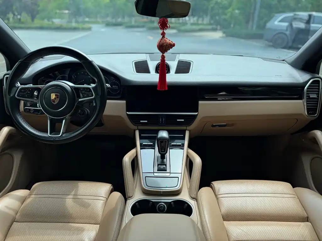 Porsche Cayenne Hybrid