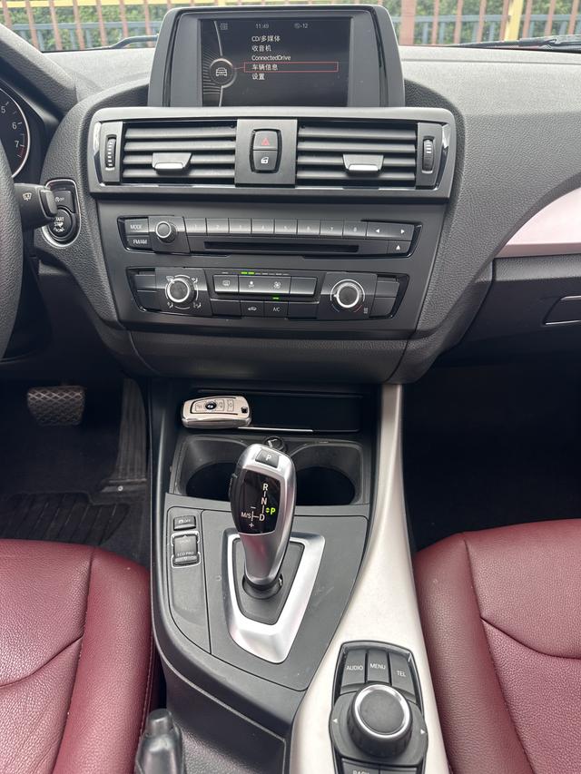 BMW BMW 1-Series (Import)