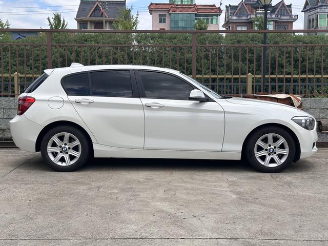 BMW BMW 1-Series (Import)