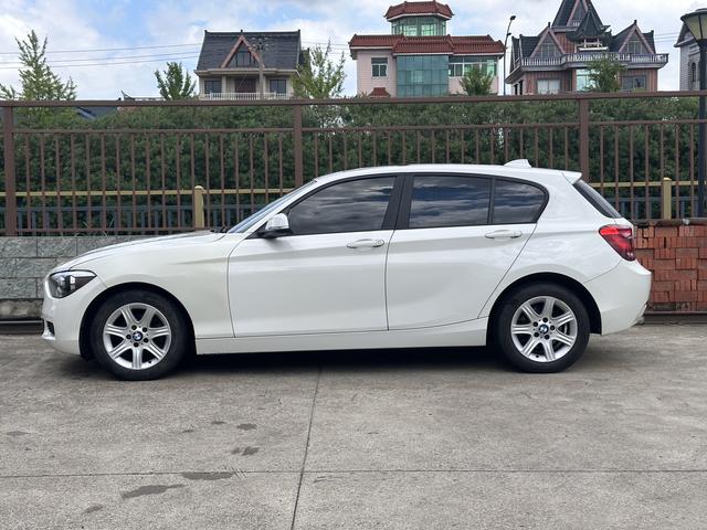 BMW BMW 1-Series (Import)