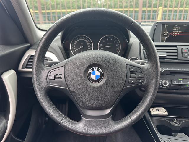 BMW BMW 1-Series (Import)