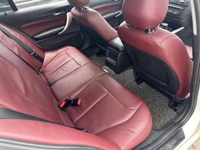 BMW BMW 1-Series (Import)