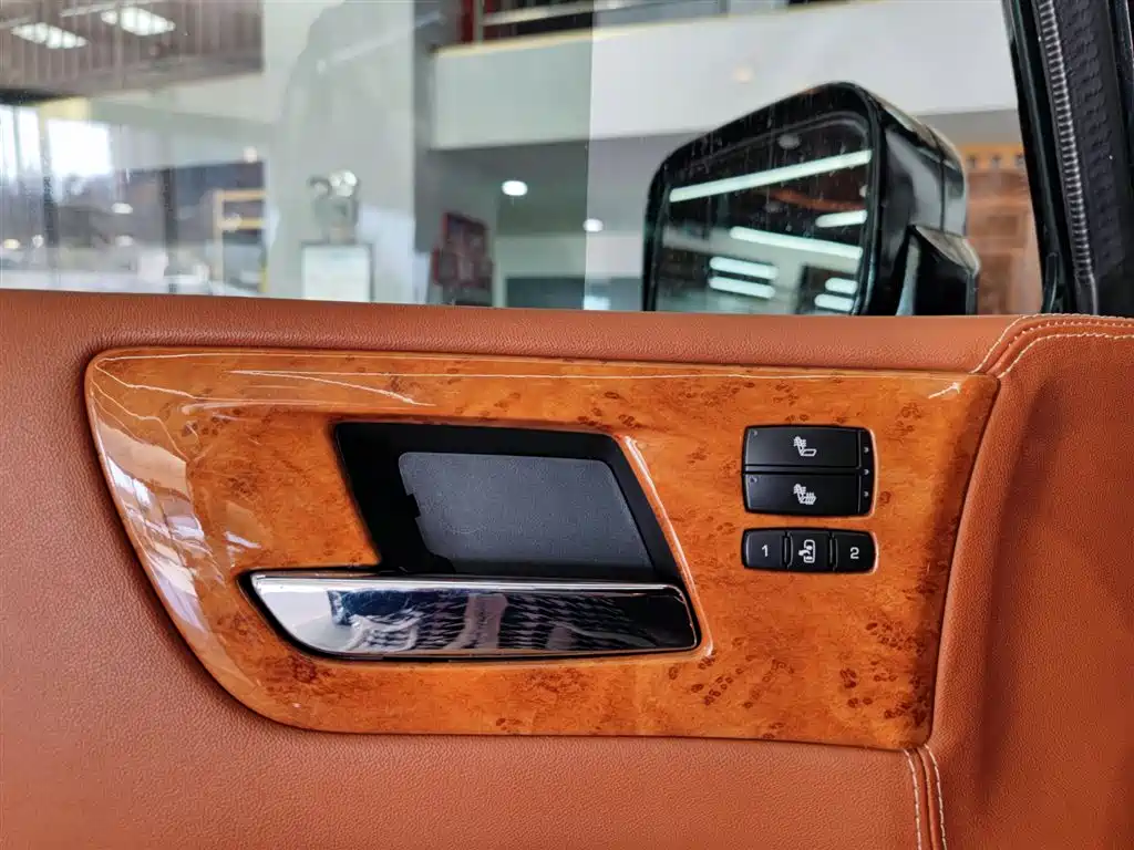Hummer H2