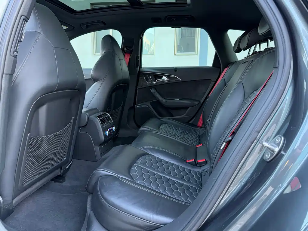 Audi RS 6